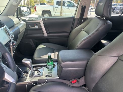 Used 2022 Toyota 4Runner TRD Sport w/ Technology Package image 2