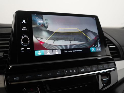 Used 2025 Honda Odyssey Sport-L image 23