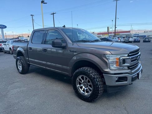 Used 2020 Ford F150 XLT w/ Trailer Tow Package AWD/4WD image 7