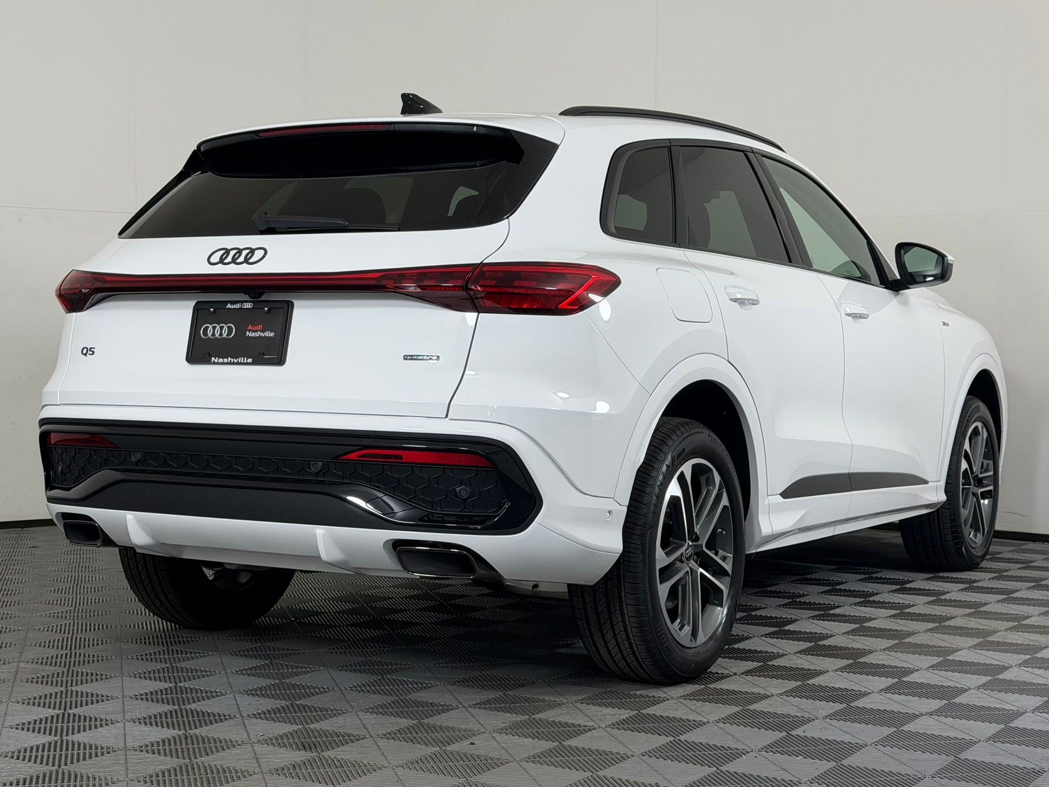 New 2026 Audi Q5 2.0T AWD/4WD image 9