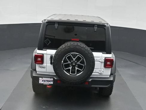 Used 2026 Jeep Wrangler Unlimited Rubicon AWD/4WD image 40