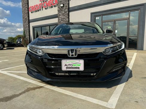 Used 2018 Honda Accord EX image 13