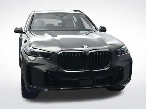 New 2026 BMW X5 xDrive50e w/ Executive Package AWD/4WD image 11