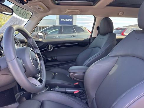 Used 2024 MINI Cooper S FWD image 4