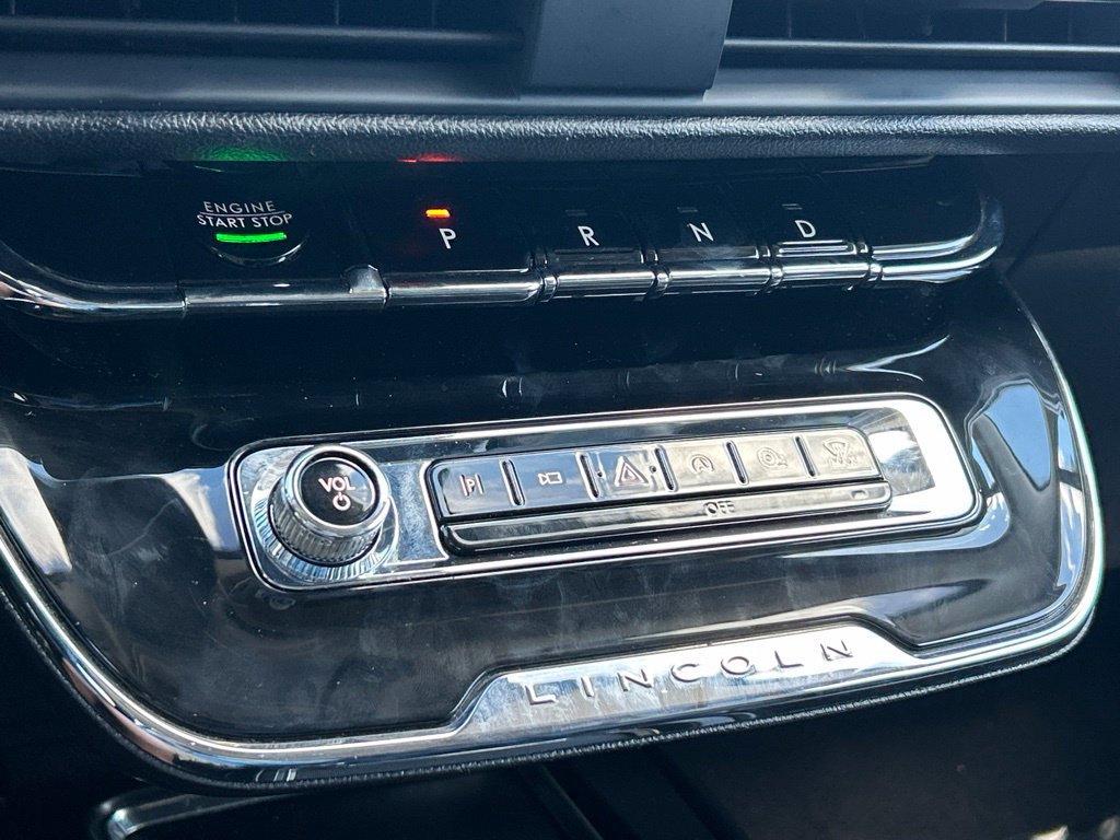 Used 2023 Lincoln Corsair AWD image 34