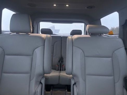 Used 2019 GMC Acadia SLT w/ LPO, Floor Liner Package image 13