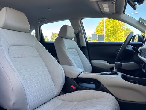 Used 2024 Honda HR-V LX image 26