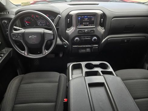 Used 2022 Chevrolet Silverado 1500 Custom Trail Boss AWD/4WD image 14