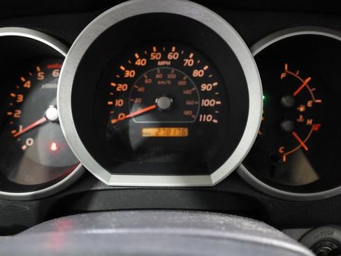 Used 2007 Toyota 4Runner SR5 RWD image 14