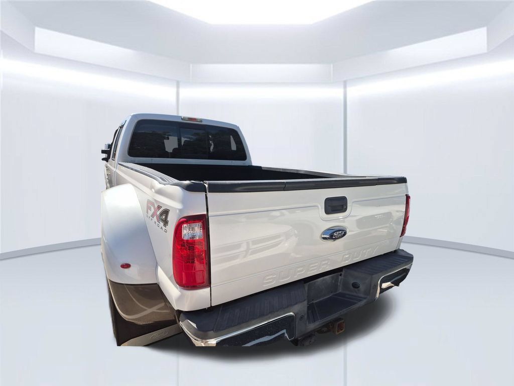 Used 2015 Ford F350 Lariat w/ Lariat Ultimate Package AWD/4WD image 2