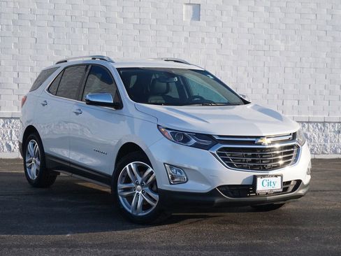 Used 2019 Chevrolet Equinox Premier AWD/4WD image 2