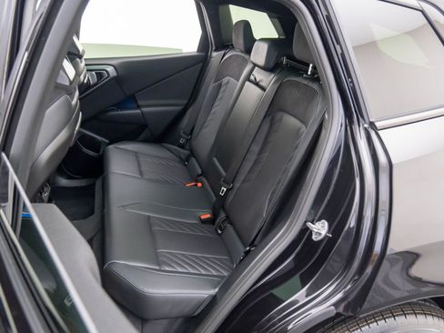 New 2026 BMW X3 xDrive30 w/ Premium Package AWD/4WD image 17