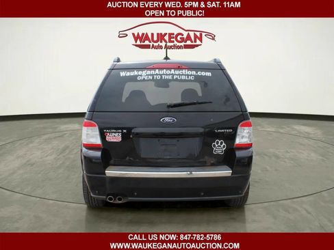 Used 2008 Ford Taurus X Limited FWD image 4