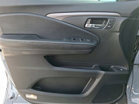 Used 2022 Honda Ridgeline RTL-E image 12