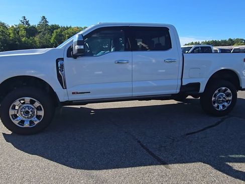 Used 2026 Ford F350 Lariat w/ Lariat Ultimate Package AWD/4WD image 16
