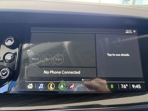 Used 2022 Buick Envision Essence w/ Technology Package II FWD image 21