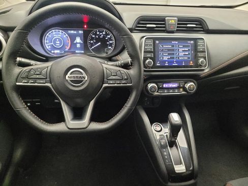 Used 2020 Nissan Versa SR w/ Convenience Package FWD image 22