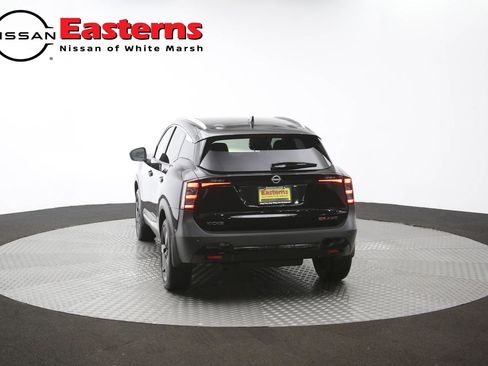 Used 2026 Nissan Kicks SR w/ SR Premium Package AWD/4WD image 39