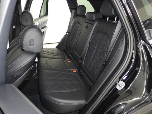 Used 2024 BMW X5 xDrive40i w/ Parking Assistance Package AWD/4WD image 21