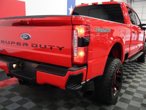 Used 2024 Ford F250 Lariat w/ Lariat Ultimate Package AWD/4WD image 23