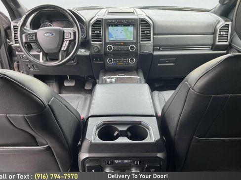 Used 2018 Ford Expedition Limited w/ Equipment Group 301A AWD/4WD image 17