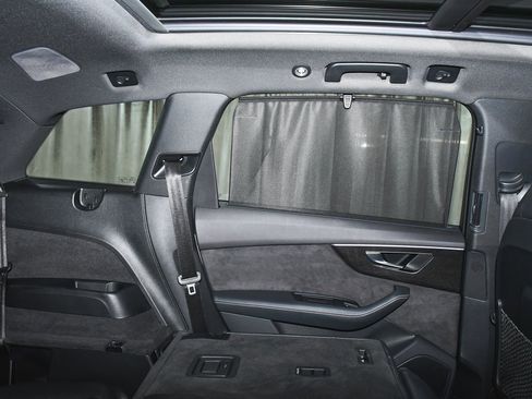 Used 2021 Audi SQ7 Premium Plus w/ Executive Package image 66