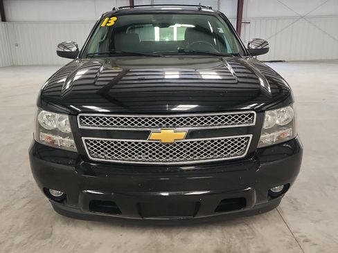 Used 2013 Chevrolet Avalanche LTZ RWD image 8