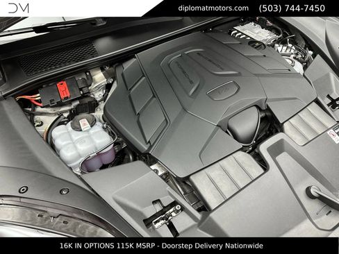 Used 2025 Porsche Cayenne E-Hybrid image 49