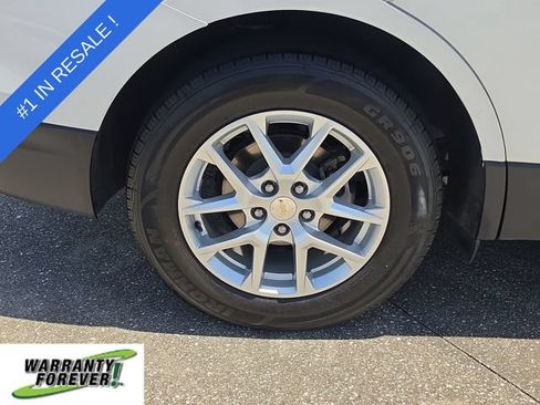 Used 2024 Chevrolet Equinox LT AWD/4WD image 5