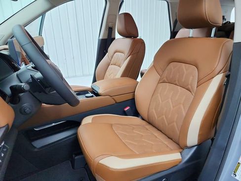 New 2026 Nissan Pathfinder Platinum image 19