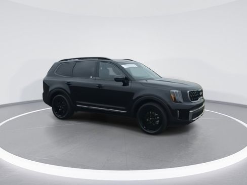 Used 2023 Kia Telluride EX X-Line image 9