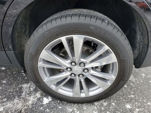 Certified 2024 Cadillac XT5 Premium Luxury image 33