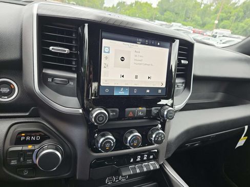 New 2026 RAM 1500 Express AWD/4WD image 23