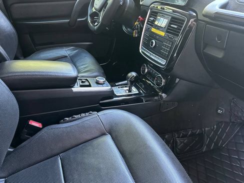 Used 2017 Mercedes-Benz G 550 image 15