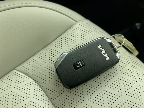 Certified 2023 Kia Sorento EX FWD image 36