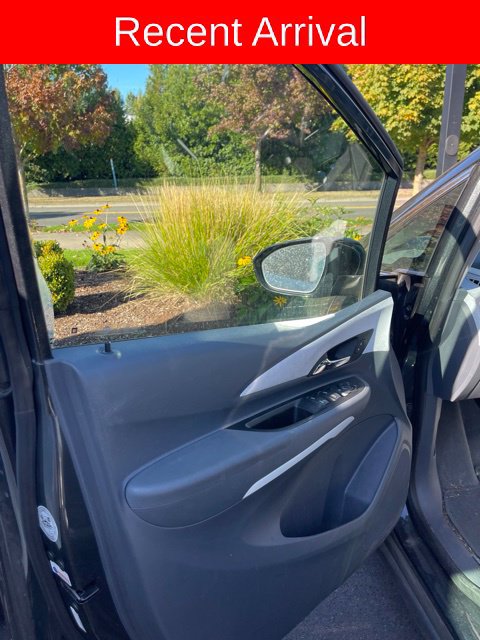 Used 2020 Chevrolet Bolt LT FWD image 8
