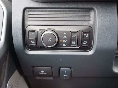 New 2026 Ford F450 Lariat w/ Chrome Package image 17