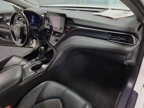 Used 2023 Toyota Camry SE FWD image 23