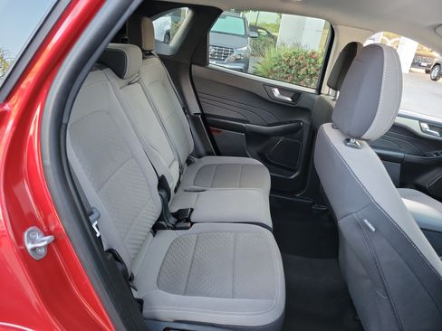 Used 2021 Ford Escape SE w/ SE Sport Appearance Package FWD image 22