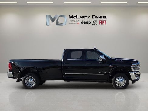 New 2026 RAM 3500 Limited image 6