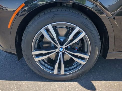 New 2025 BMW X7 xDrive40i w/ M Sport Package image 10