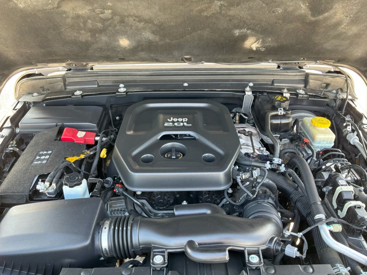 Used 2021 Jeep Wrangler Unlimited Sport AWD/4WD image 22