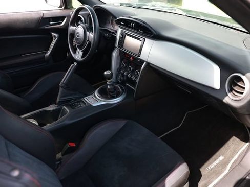 Used 2013 Subaru BRZ Limited w/ Popular Pkg 1B RWD image 21