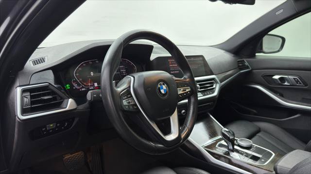 Used 2020 BMW 330i Sedan w/ Convenience Package RWD image 26