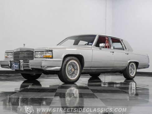 Used 1991 Cadillac Brougham image 20