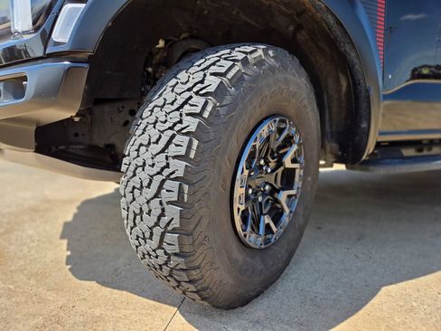 Certified 2024 Ford F150 Raptor w/ Equipment Group 803A Raptor R AWD/4WD image 31