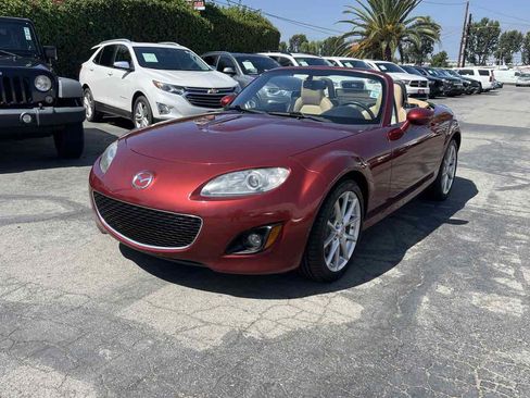 Used 2012 MAZDA MX-5 Miata Grand Touring w/ Premium Pkg RWD image 9