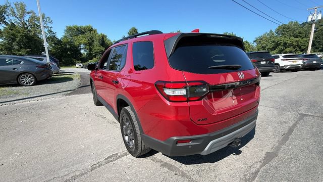 Used 2023 Honda Pilot TrailSport image 7