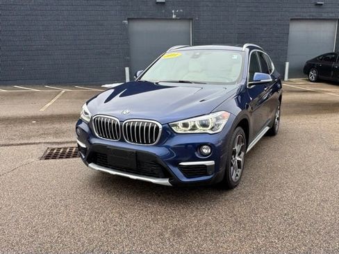 Used 2019 BMW X1 xDrive28i w/ Convenience Package image 1