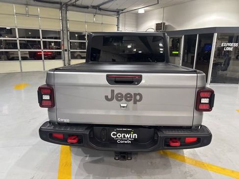 Used 2020 Jeep Gladiator Rubicon image 8